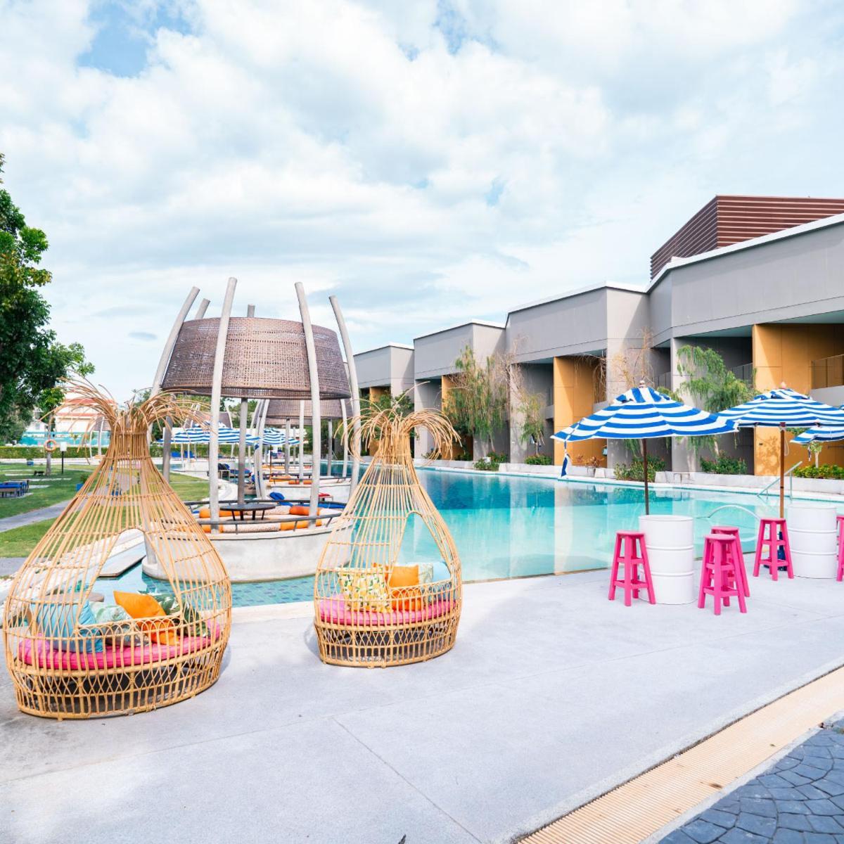 Avani+ Hua Hin Resort Cha-Am Exterior foto